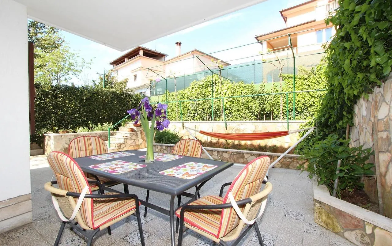 Apartments Cademia Rovinj