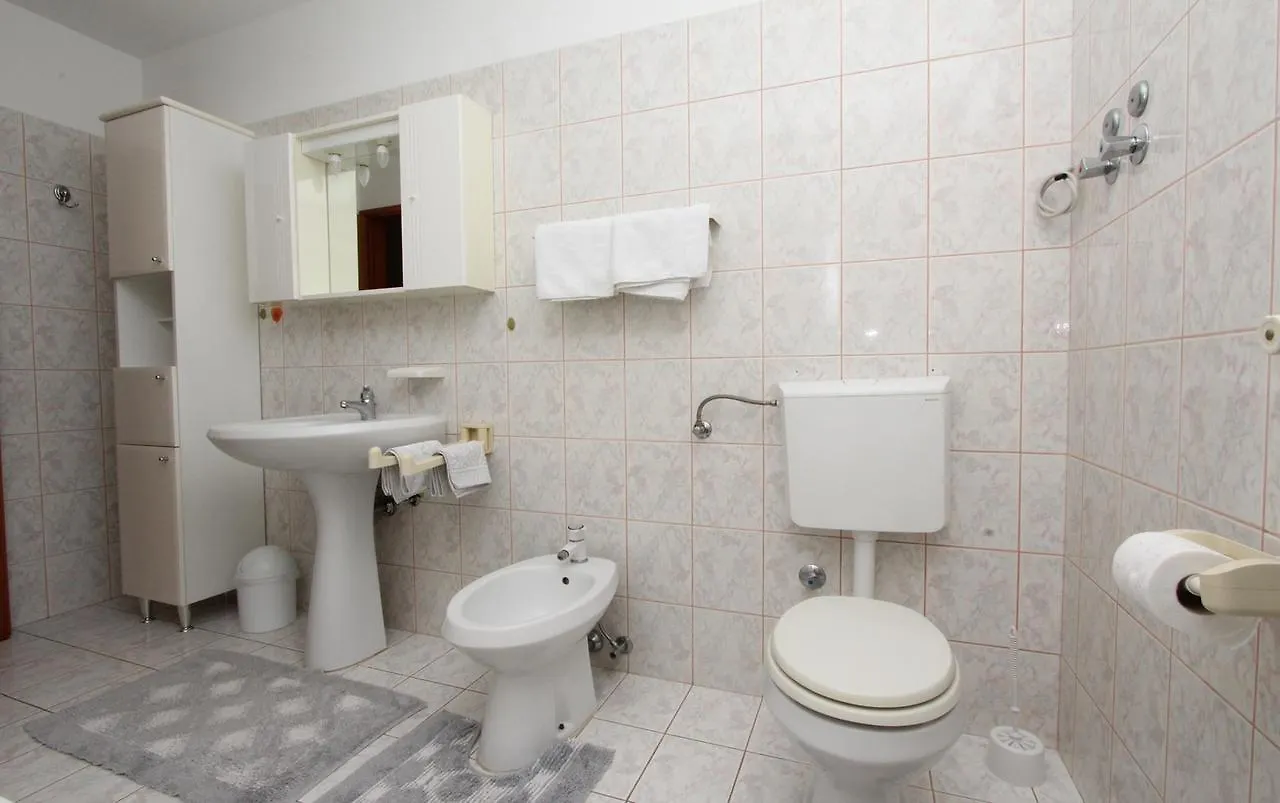 Apartments Cademia Rovinj